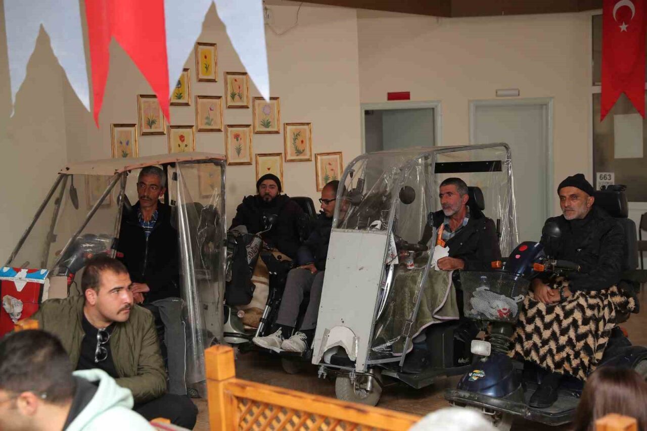 Sivas’ta Engelli Kamu Personeli Seçme Sınavı (EKPSS) Kursu, Sivas Halk