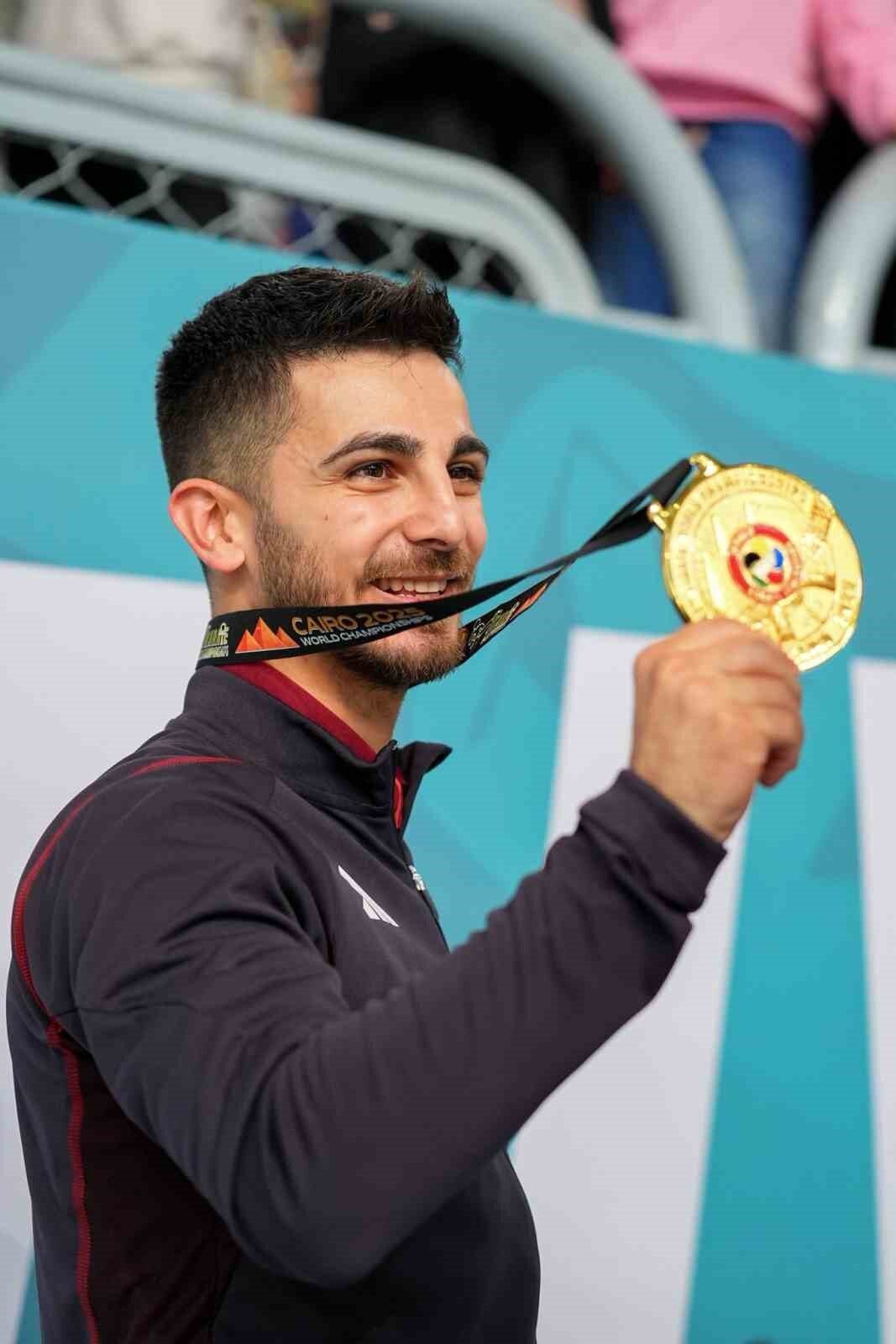 Milli karateci Eray Şamdan, Mısır'da katıldığı 27. Dünya Karate Şampiyonası'nda