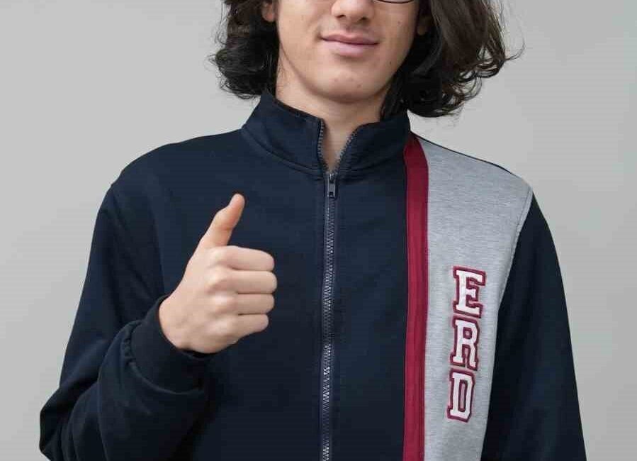 Erdem Koleji, American Mathematics Olympiad’da Tarih Yazan Başarı Elde Etti Erdem Koleji, American Mathematics Olympiad'da toplam 59 madalya kazanarak tarihi