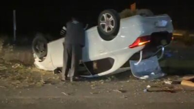 Konya'nın Ereğli ilçesinde bir otomobil kontrolden çıkarak takla attı ve
