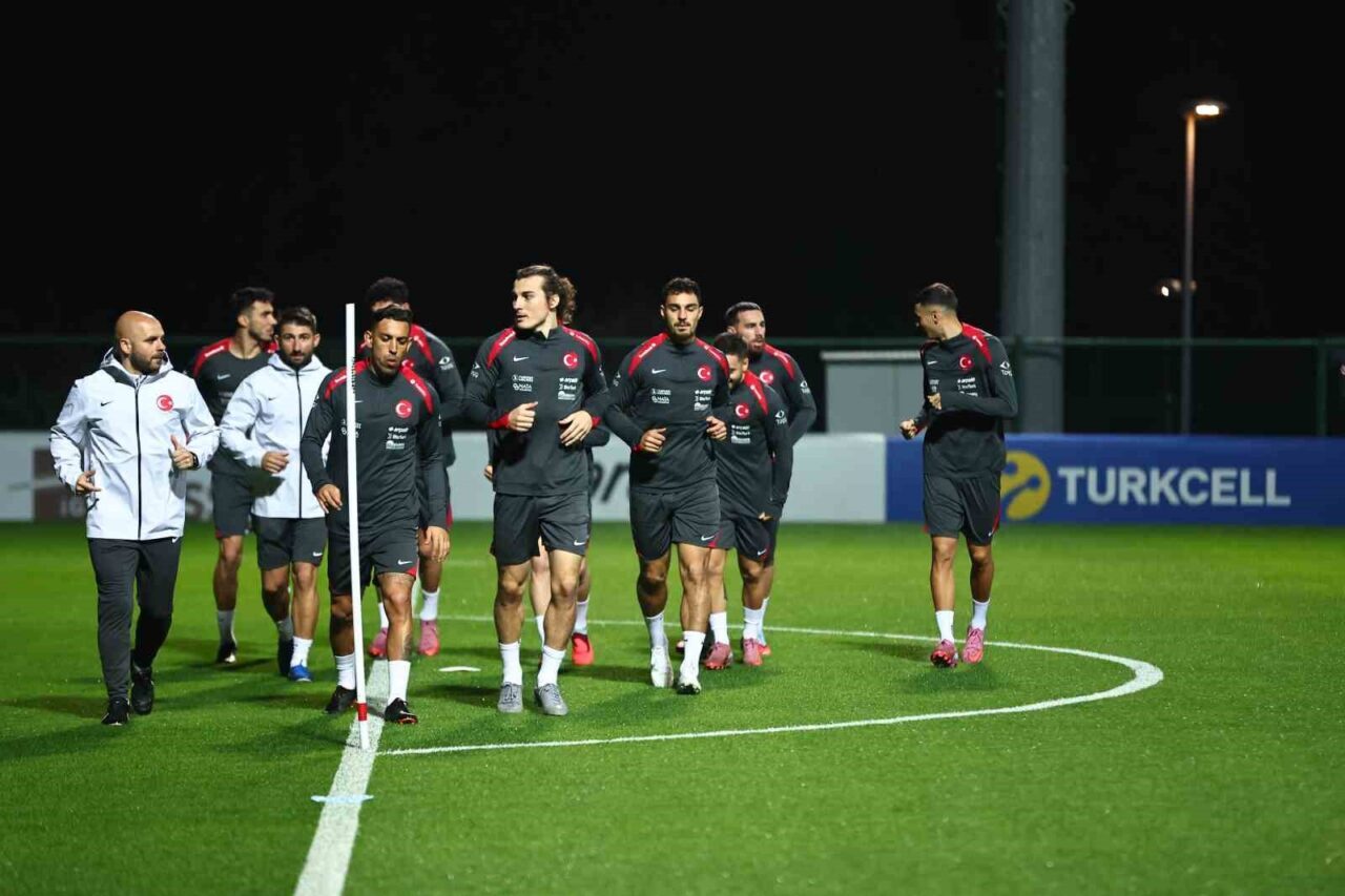 Türkiye Futbol Federasyonu, bahis oynadığı belirlenen Eren Elmalı'nın A Milli