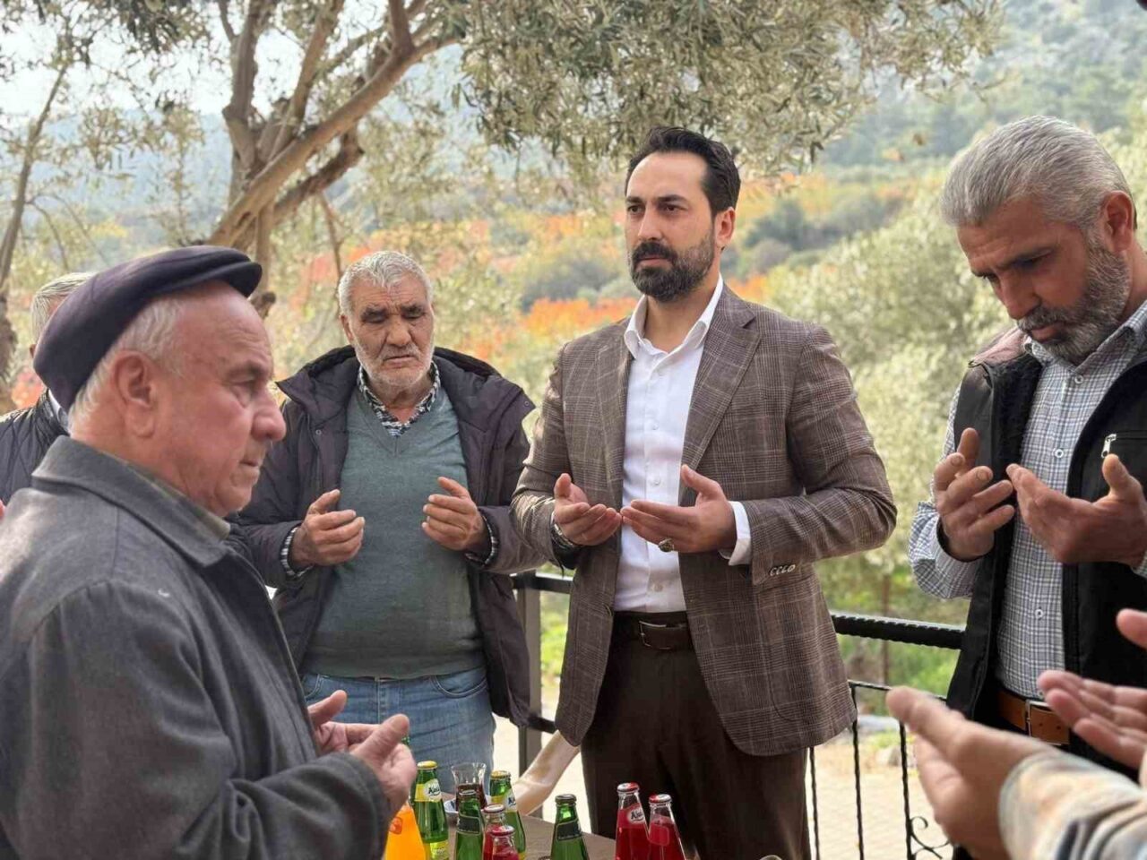 AK Parti MKYK Üyesi ve Manisa Milletvekili Mücahit Arınç, Sancaklı