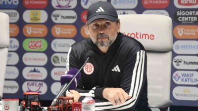 Antalyaspor Teknik Direktörü Erol Bulut, Konyaspor ile 0-0 berabere kaldıkları