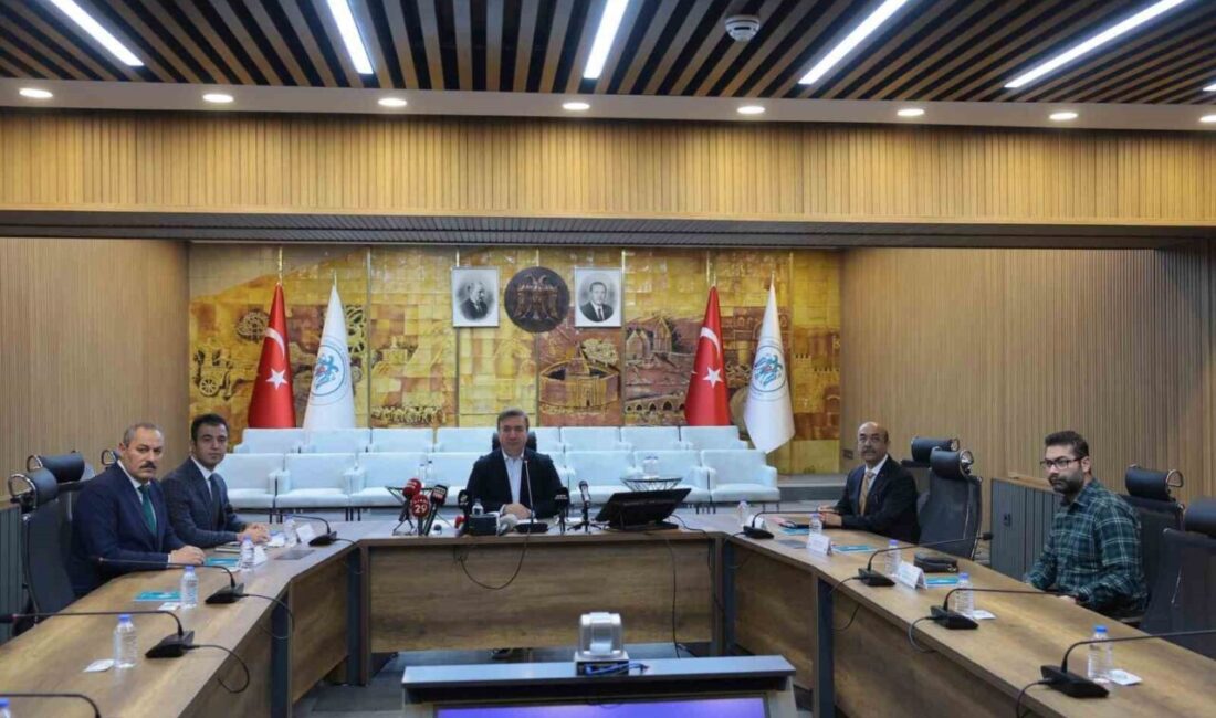 Erzincan Valisi Hamza Aydoğdu, "Sağlıklı Yaşam Ligi Projesi"ni tanıttı. Proje,