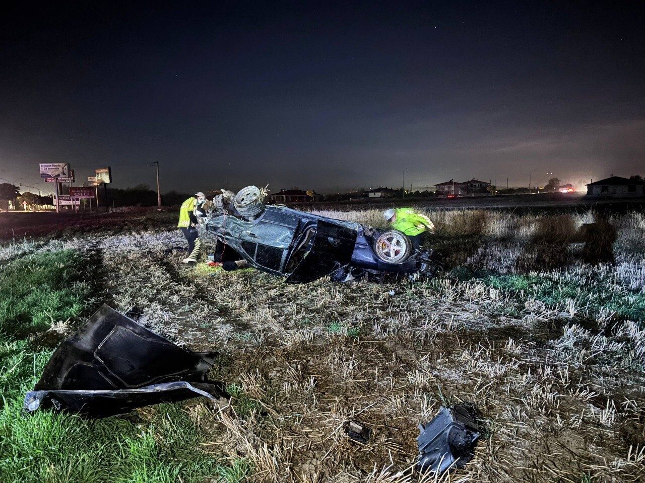 Erzincan’ın Yoğurtlu Mahallesi'nde meydana gelen trafik kazasında, 24 ES 516