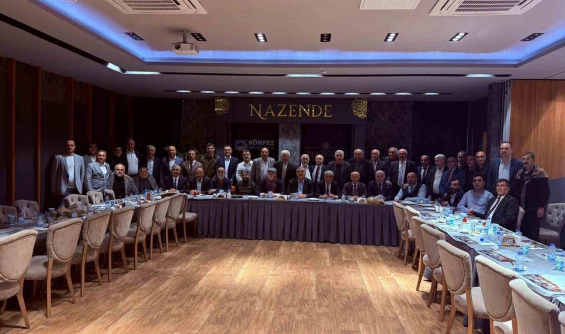 Kocaeli’nde Erzurum STK Buluşması Gerçekleştirildi, İş Dünyası Temsilcileri Bir Araya Geldi Ankara, Erzurum Sanayi ve İş Adamları Dernek Başkanı Yavuz Ahi