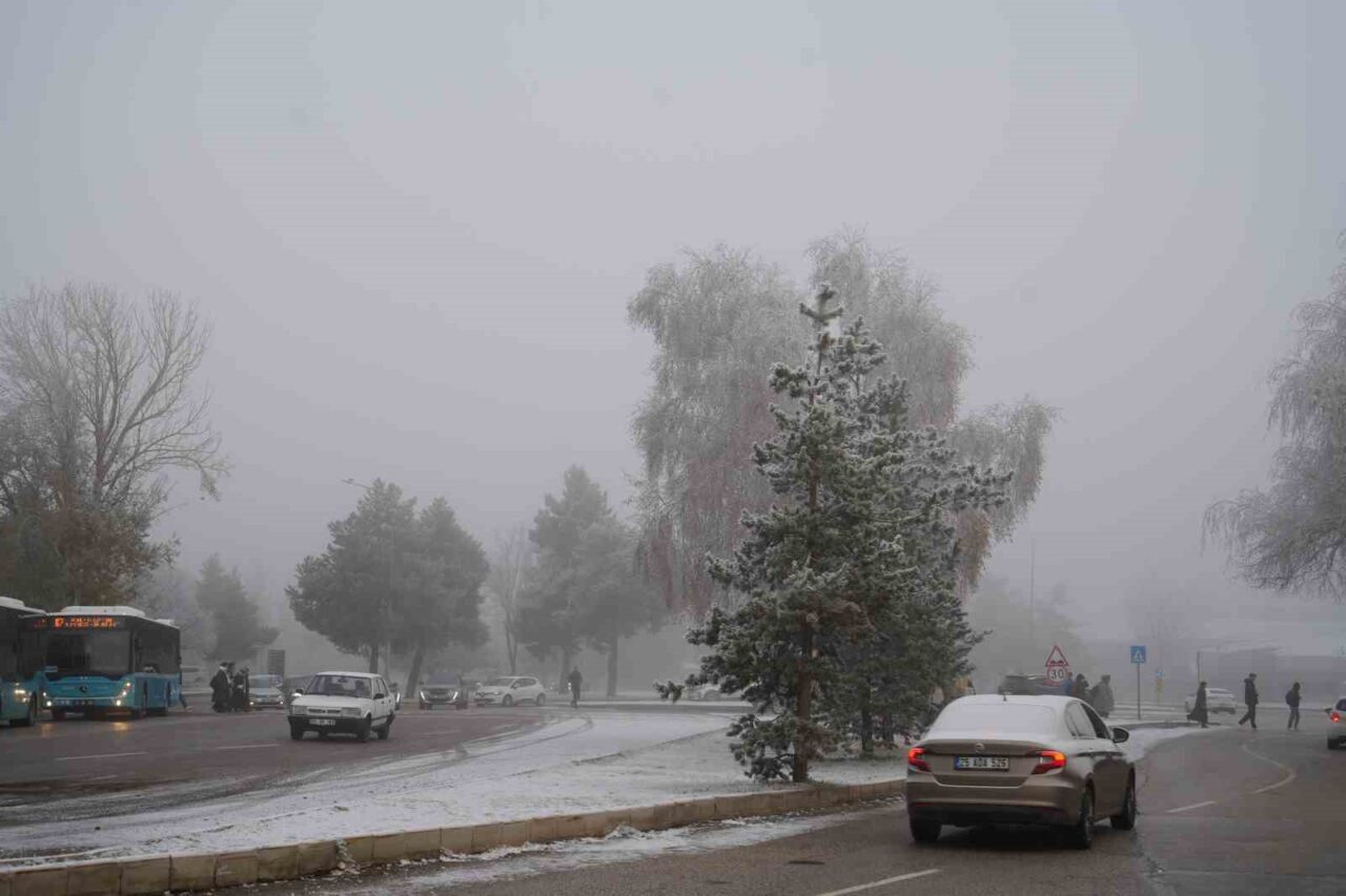 Ekim ayında, Türkiye genelinde kayıtlı araç sayısı 33 milyon 193