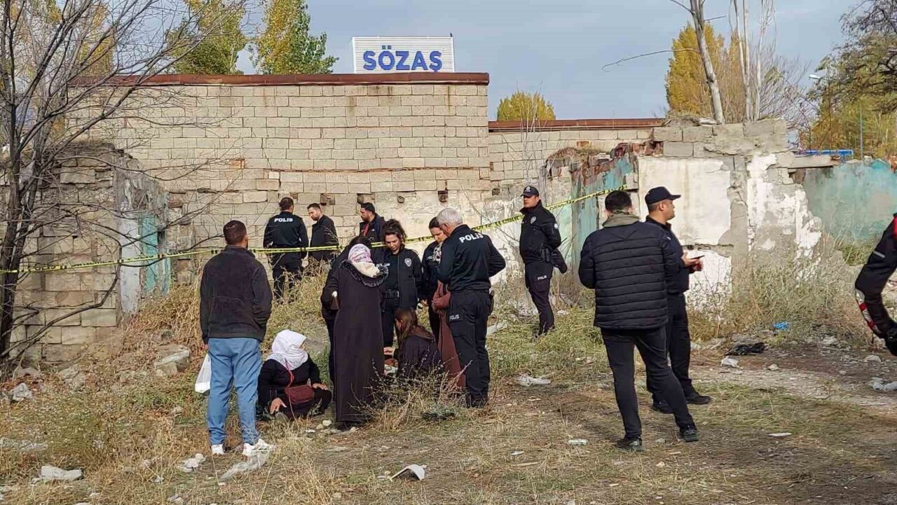 Erzurum'un Yakutiye ilçesindeki bir metruk binada 36 yaşındaki Burak A.'nın