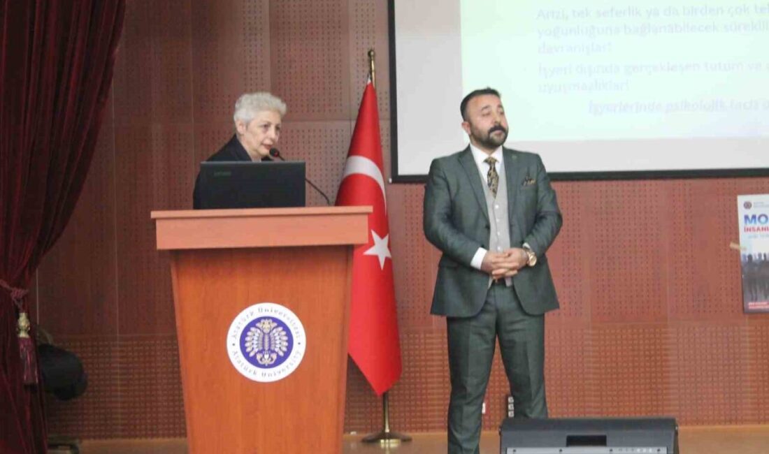 Atatürk Üniversitesi Tıp Fakültesi, "İşyerinde psikolojik taciz Mobbing" paneli düzenledi.