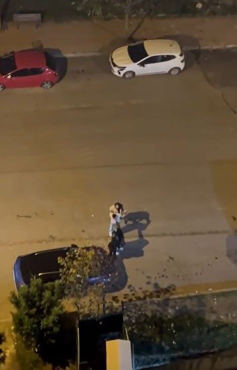 Esenyurt’ta Aldatıldığını İdda Eden Kadın, Sevgilisi ve Yanındaki Kadına Saldırdı