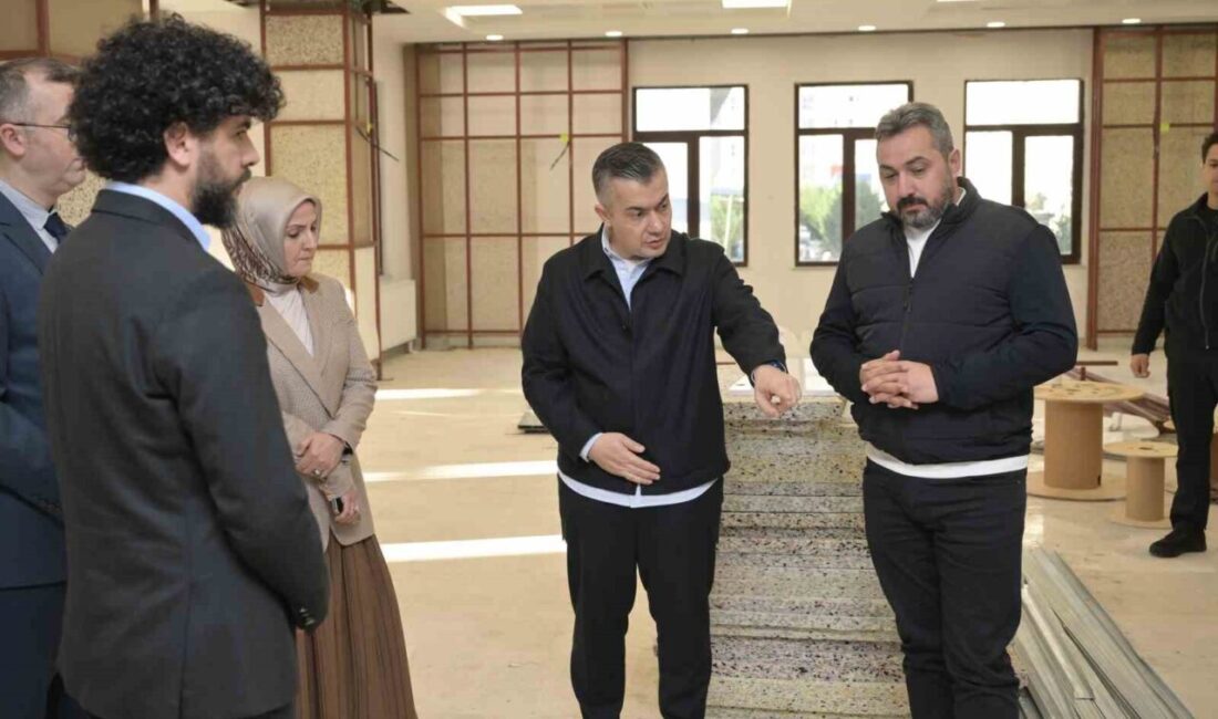 Esenyurt’ta Belediye Başkan Vekili Can Aksoy, Projelerin Son Durumunu Yerinde İnceledi Esenyurt Belediye Başkan Vekili Can Aksoy, Kent Yönetim Merkezi ve