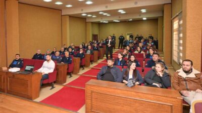 Esenyurt Belediyesi, ESAK ekibi tarafından düzenlenen "Afet Bilinci ve Acil