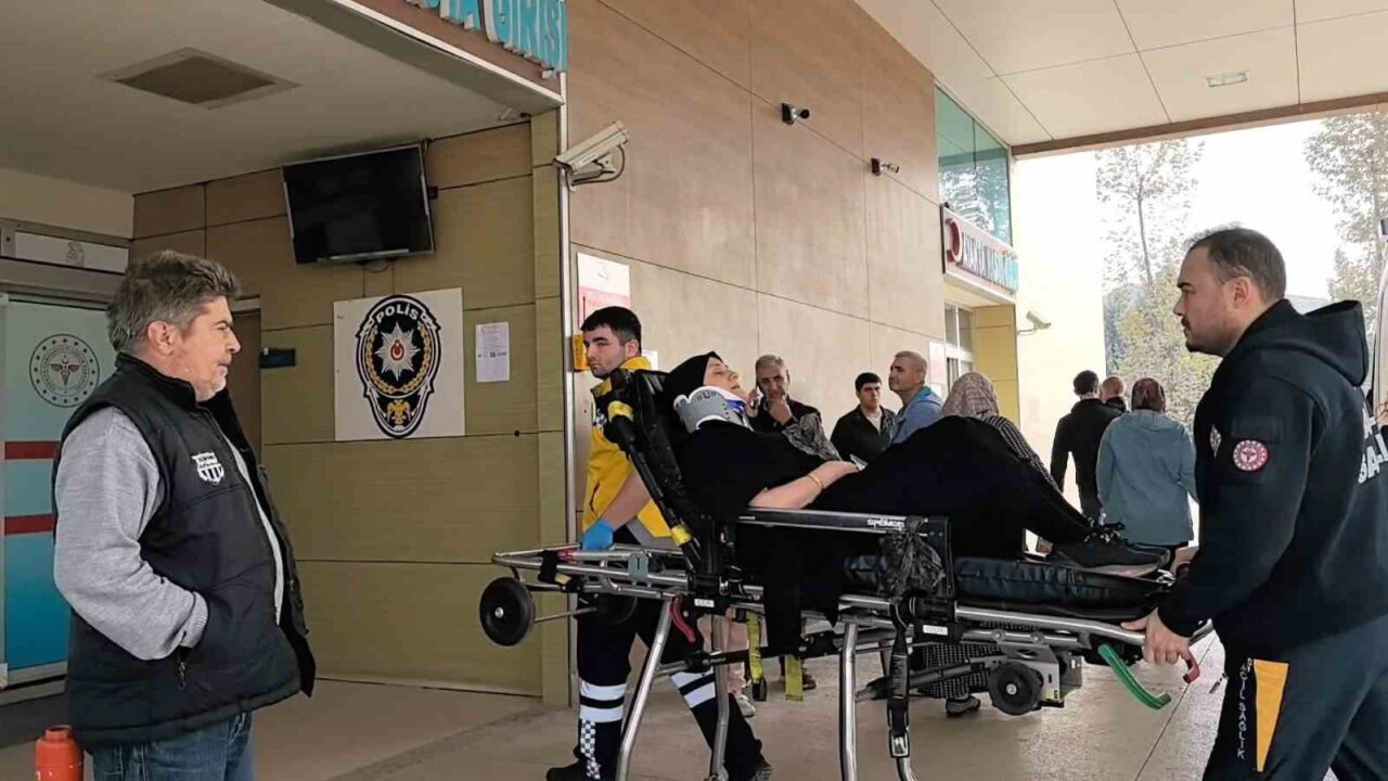 Bursa'nın İnegöl ilçesinde 35 yaşındaki Emrullah T.'nin eşi Ayşe T.