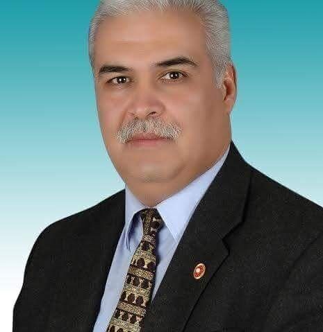 Manisa'nın Selendi ilçesinde, tanınmış esnaf ve siyasetçi Mehmet Dündar, direksiyon