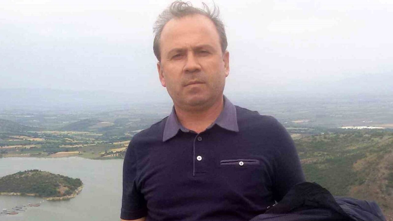 Kırıkkale’nin Hacılar Beldesi'nde, "zimmet" soruşturması kapsamında eski Belediye Başkanı Mehmet