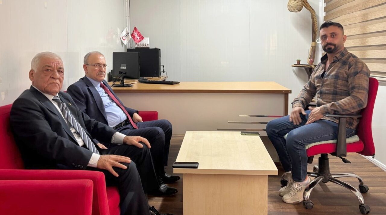 22. Dönem Adıyaman Milletvekili Şevket Gürsoy, beraberindeki İl Genel Meclis