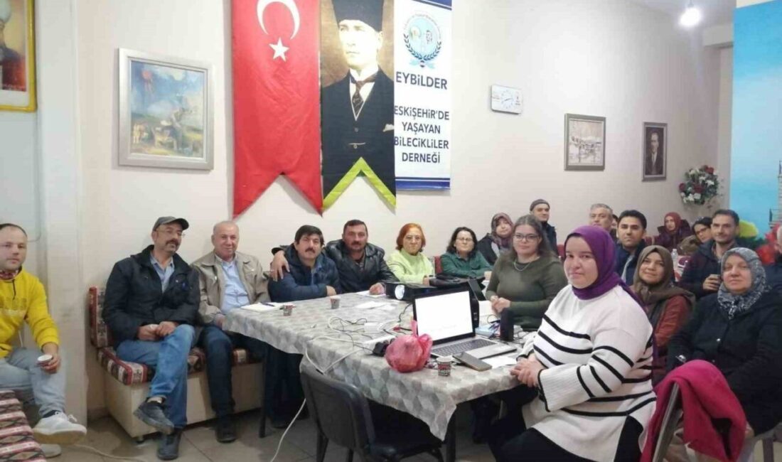 Eskişehir’de Mantar Yetiştiriciliği Kursuna 25 Kişi Katıldı Eskişehir'de, Yaşayan Bilecikliler Derneği ve Tepebaşı Nafiye-Hüseyin Küçükoğlu Halk Eğitimi