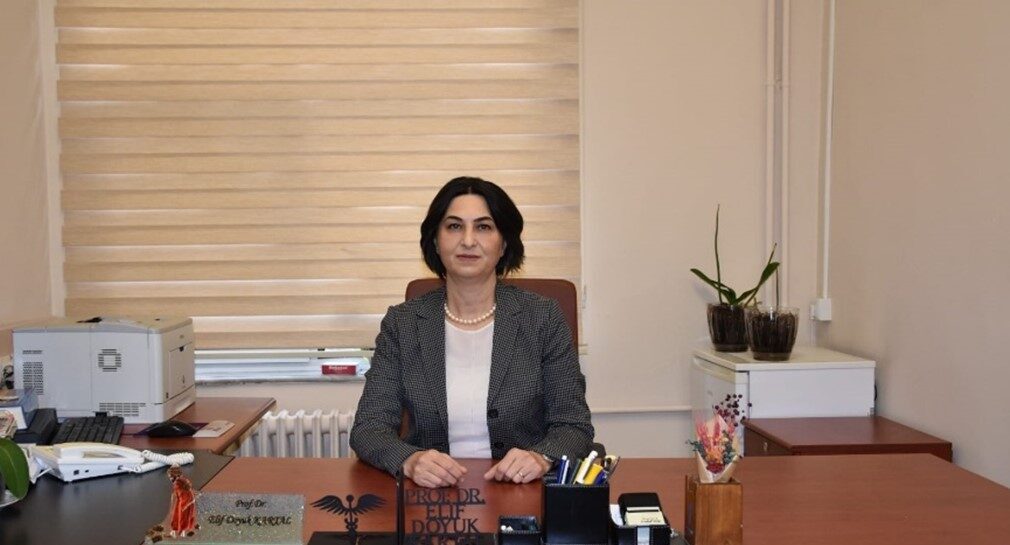 Eskişehir Osmangazi Üniversitesi Tıp Fakültesi'nden Prof. Dr. Elif Doyuk Kartal,