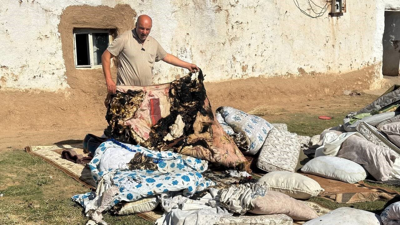 Şanlıurfa'nın Ceylanpınar ilçesindeki Maden Mahallesi'nde bir ailenin evi bilinmeyen sebeplerle
