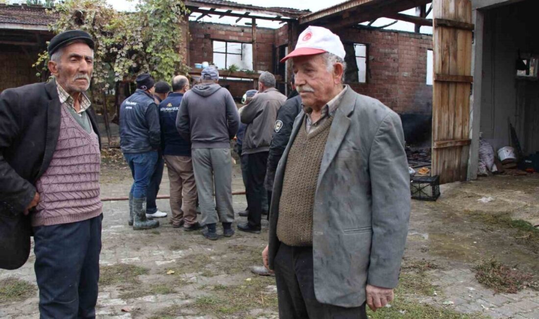 Amasya’da Bir Çiftçinin Evi Yangında Küle Dönerken, Komşuları Hayvanlarını Kurtardı Amasya'nın Kaleköyü'nde 70 yaşındaki çiftçi Mehmet Aslan ve eşi Nurhan