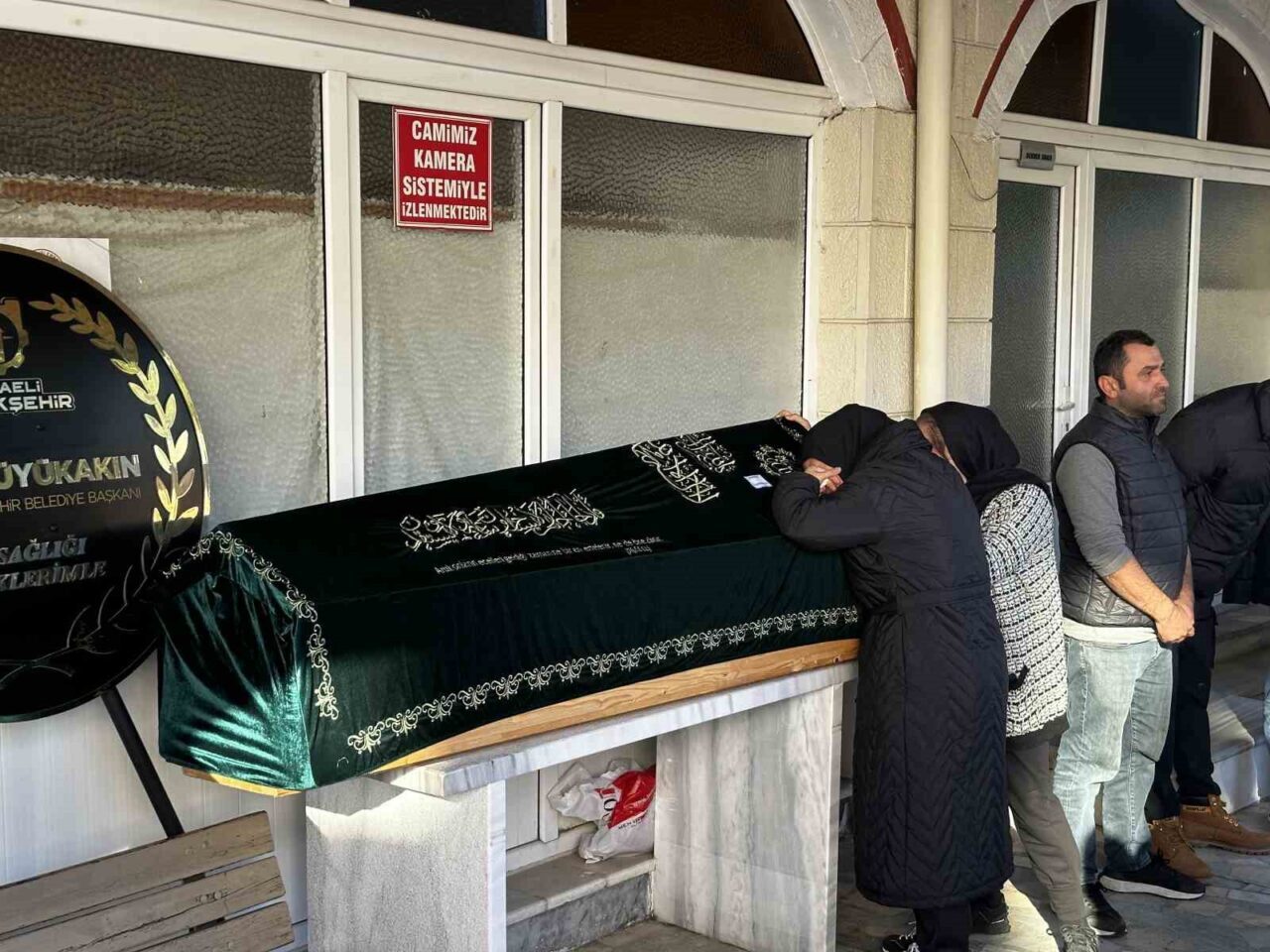 Kocaeli'nin Dilovası ilçesindeki kozmetik fabrikasındaki yangında ağır yaralanan Tuncay Yıldız