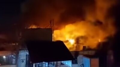 Denizli'nin Pamukkale ilçesinde, eski Emsan fabrika yerleşkesinde çıkan yangında 6