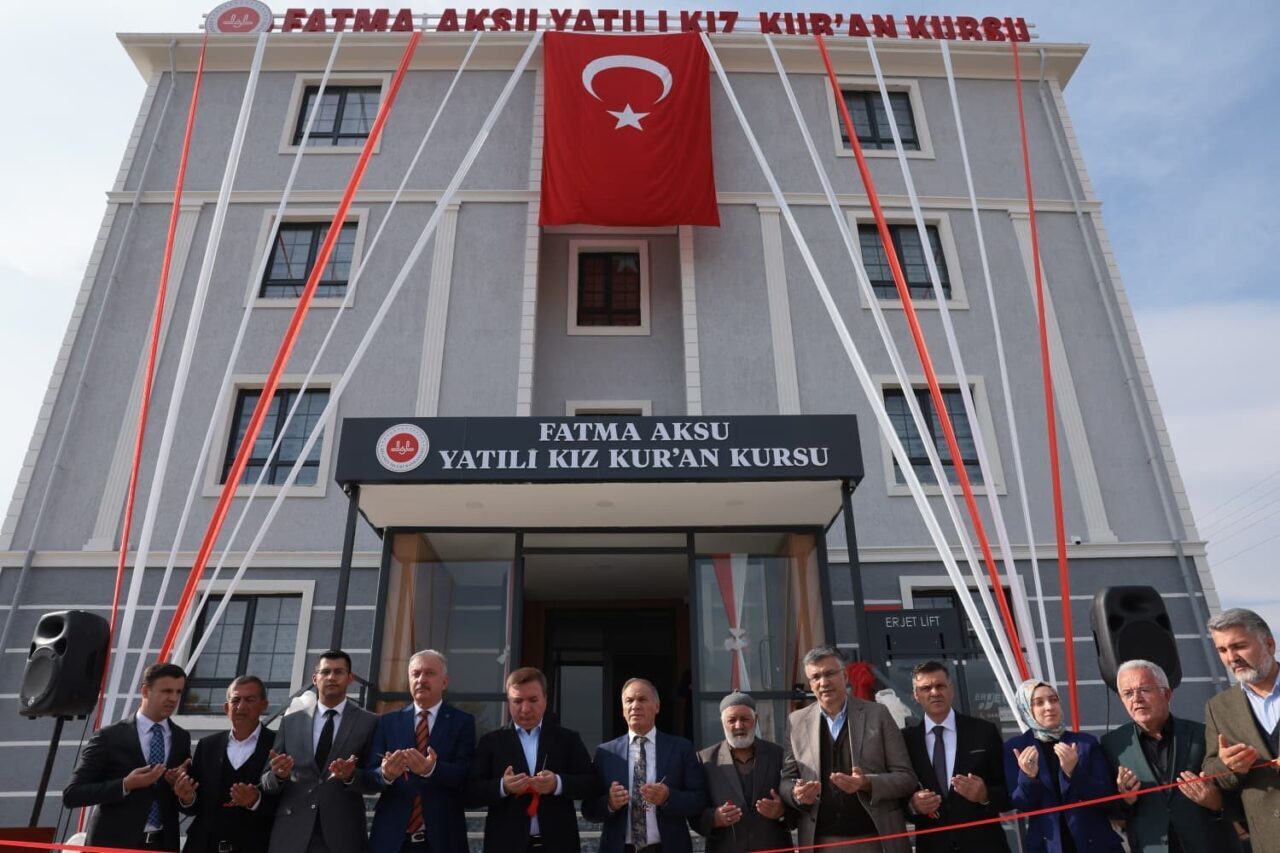 Erzincan’da Fatma Aksu Yatılı Kız Kur’an Kursu’nun Açılış Töreni Gerçekleşti