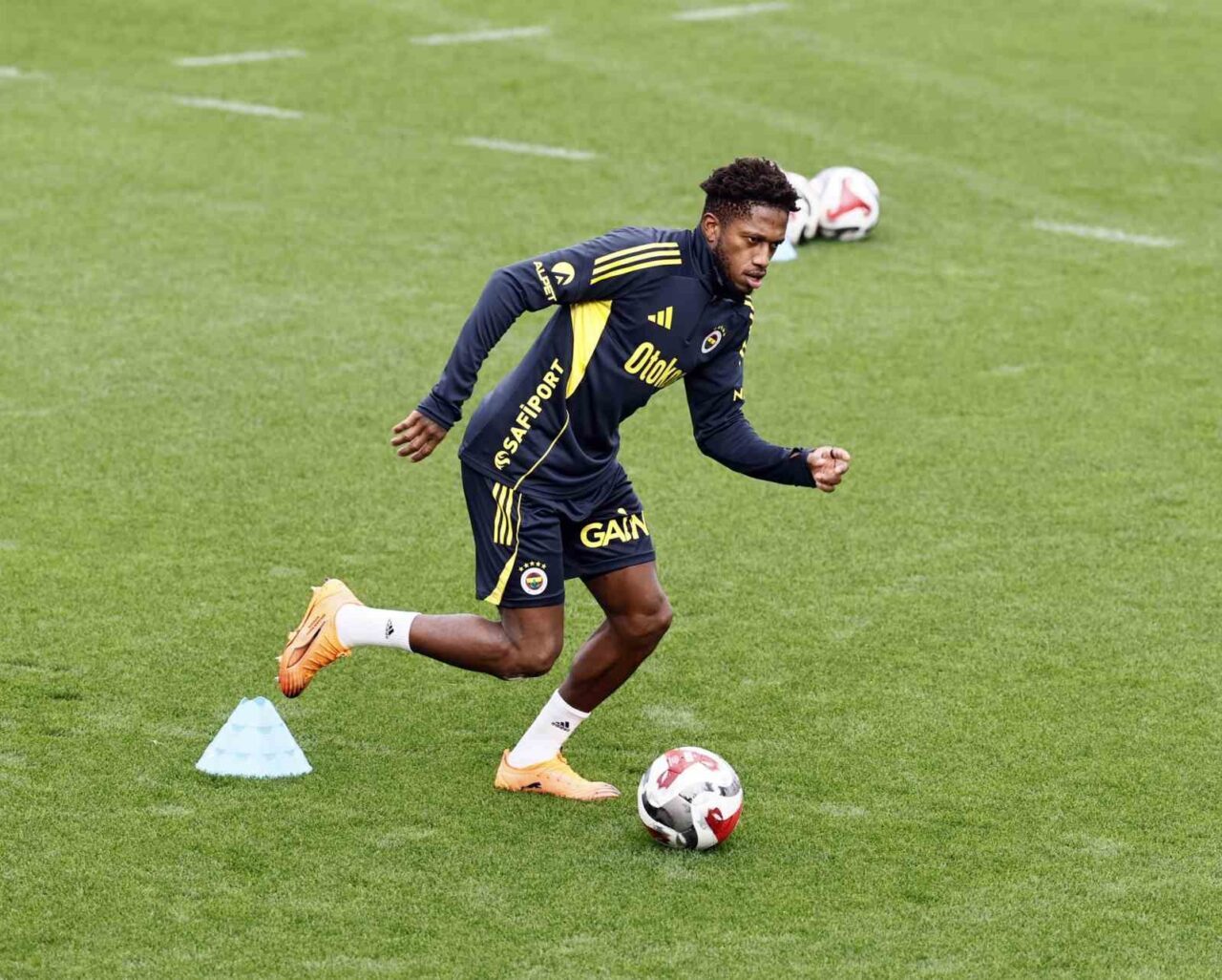 Fenerbahçe, Çaykur Rizespor ile oynayacağı maçın hazırlıklarına, Teknik Direktör Domenico