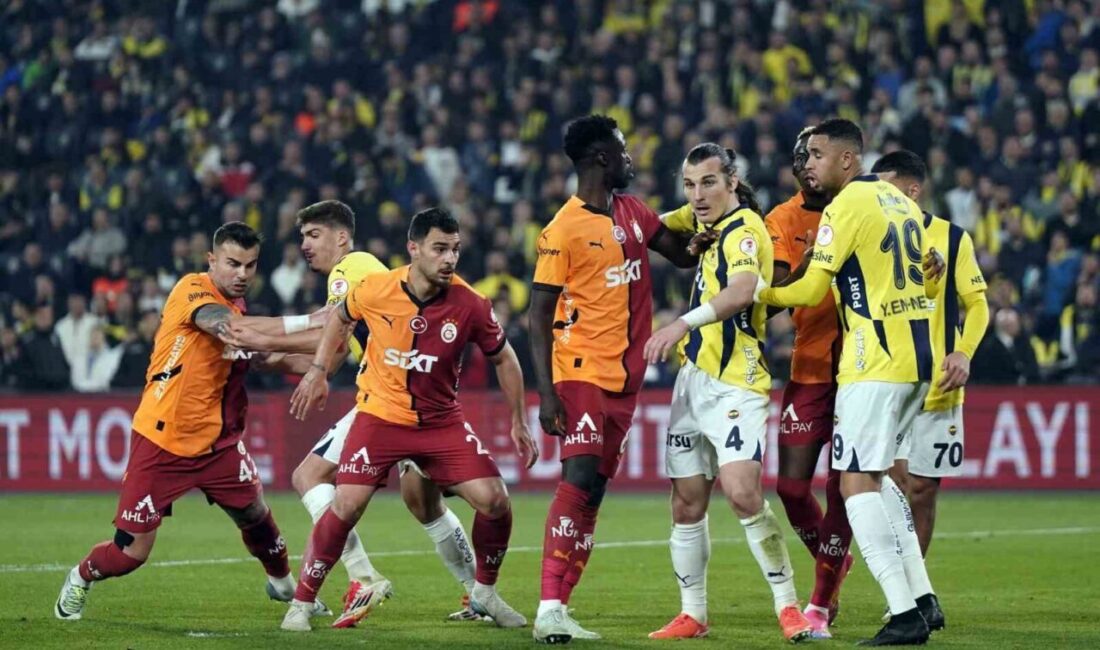 Fenerbahçe ve Galatasaray, 404. derbi maçında yarın saat 20.00'de Kadıköy'de