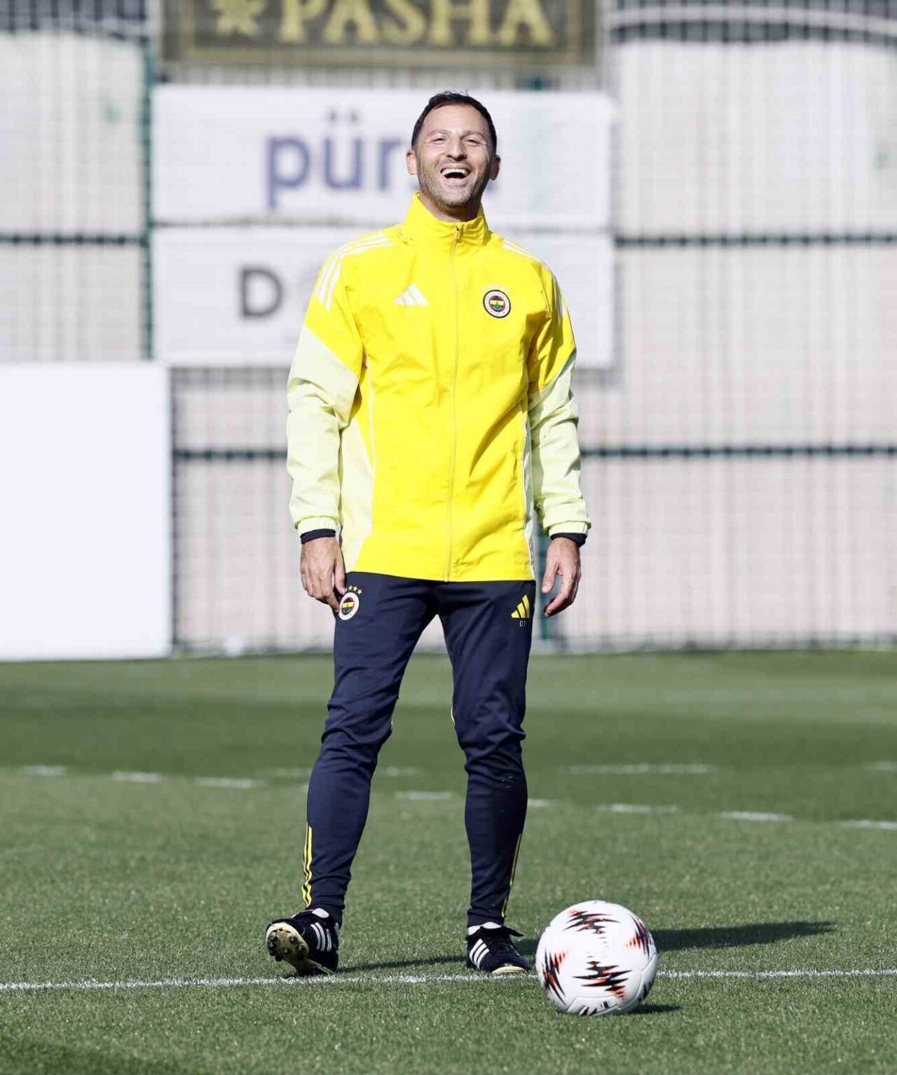 Fenerbahçe, 6 Kasım'da Viktoria Plzen ile oynayacağı UEFA Avrupa Ligi