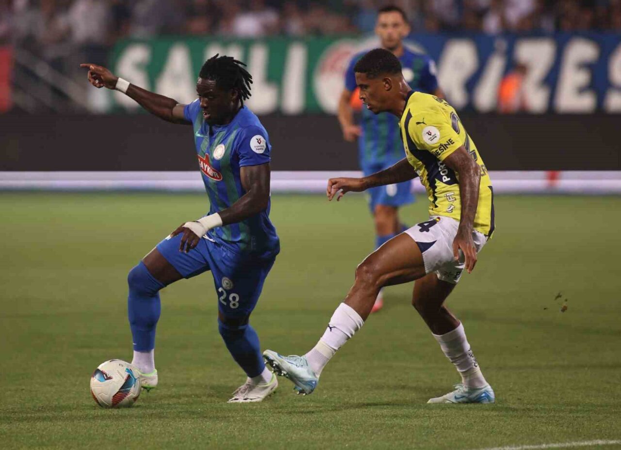 Fenerbahçe, yarın saat 20.00'de Çaykur Rizespor ile deplasmanda karşılaşacak. Ligde
