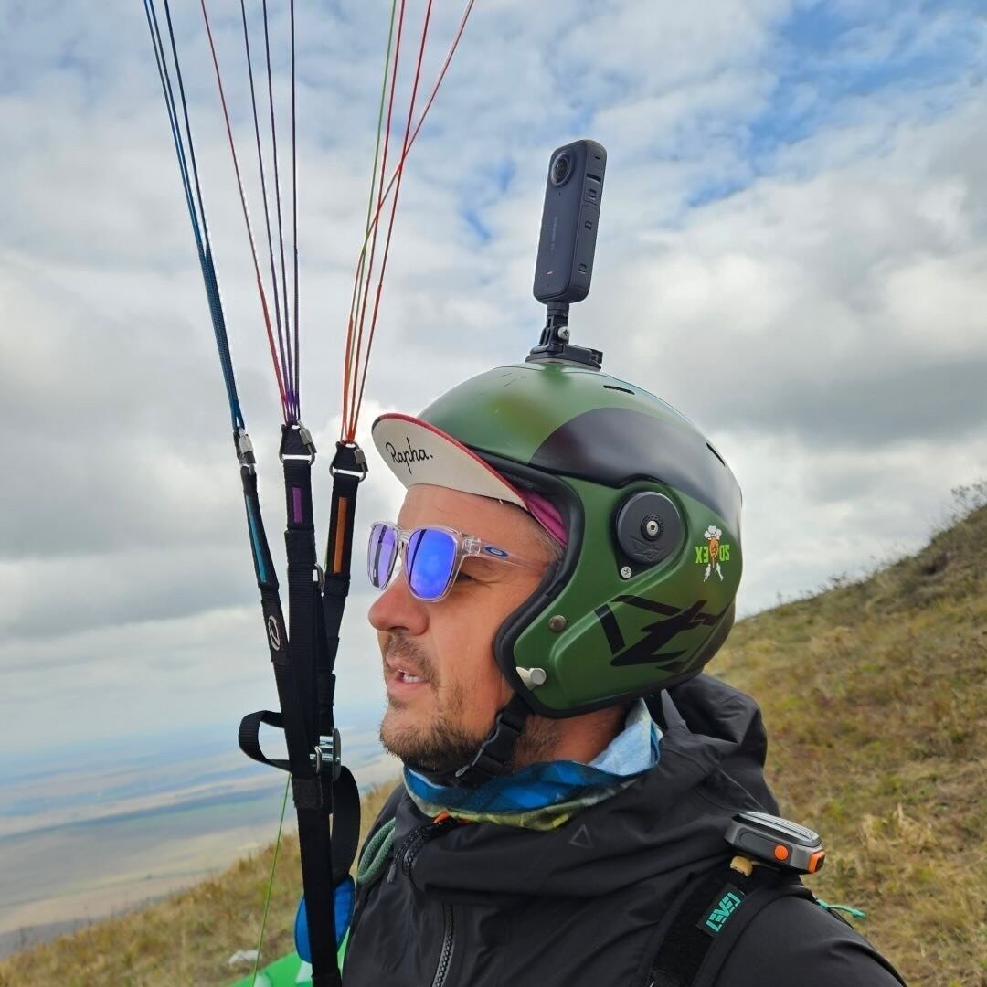 Muğla'nın Fethiye ilçesindeki Babadağ'da 1,700 metreden atlayış yapan Rus paraşüt