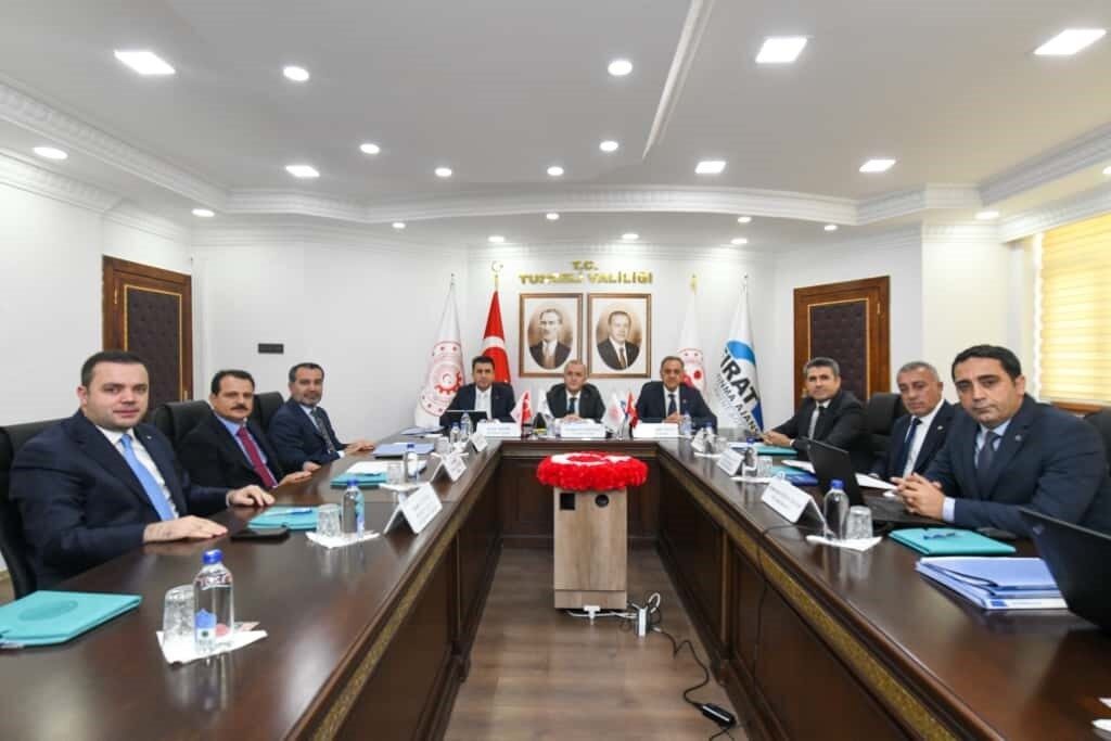 Fırat Kalkınma Ajansı'nın kasım ayı Yönetim Kurulu Toplantısı Tunceli'de yapıldı.