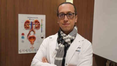 Üroloji Uzmanı Doç. Dr. Önder Çınar, prostat kanserinin doğru tanısı