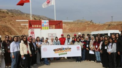 Enerji ve Tabii Kaynaklar Bakanı Alparslan Bayraktar, gençlere yönelik ‘Maziden