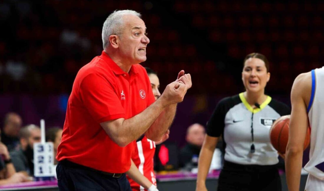 Galatasaray Kadın Basketbol Takımı, Başantrenör Ekrem Memnun'la karşılıklı anlaşma ile