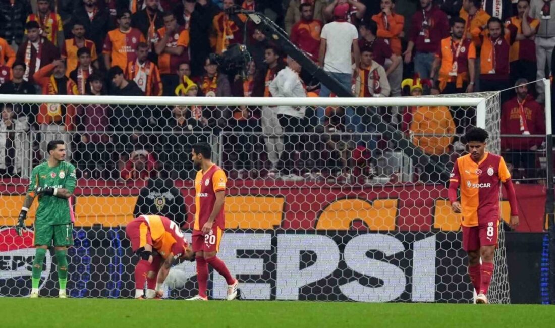 Galatasaray, Union Saint-Gilloise’ye karşı kaybederek UEFA Şampiyonlar Ligi’ndeki ikinci mağlubiyetini aldı. Galatasaray, UEFA Şampiyonlar Ligi'nin 5. haftasında Union Saint-Gilloise'ye 1-0 yenilerek