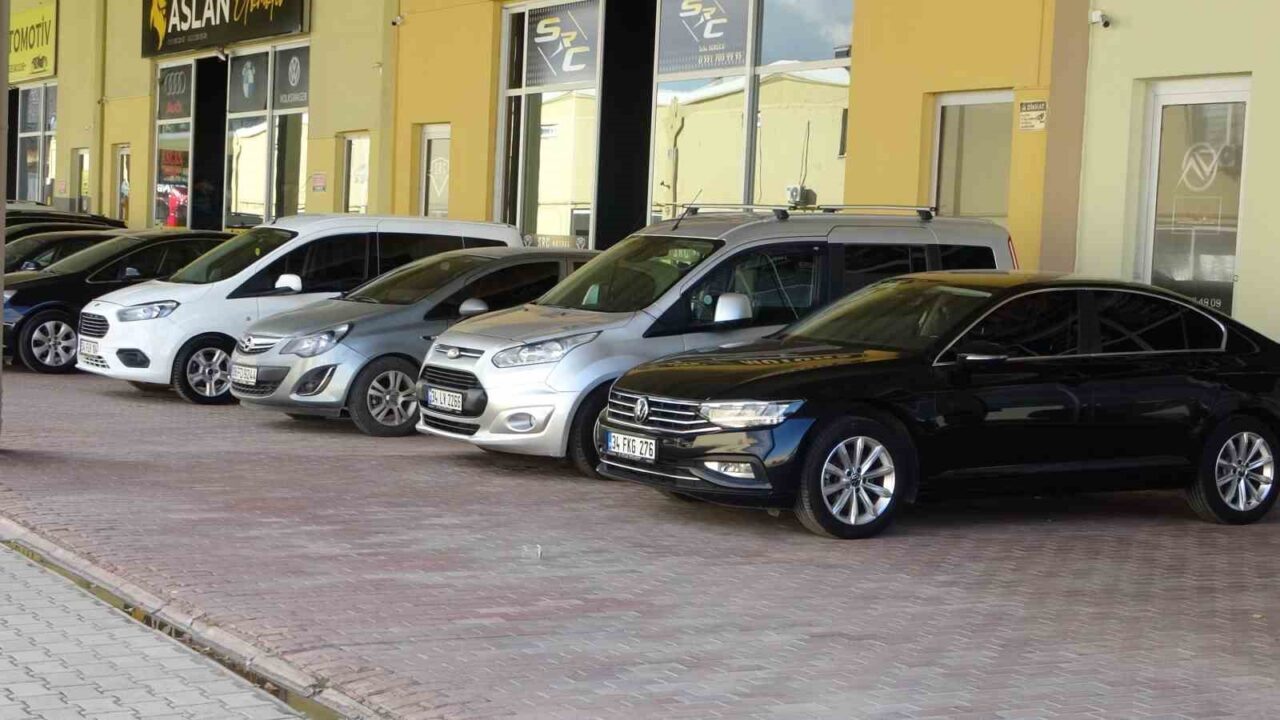 Malatya'da ikinci el otomobil satışları fiyatlardaki düşüşe rağmen yavaşladı. Arif