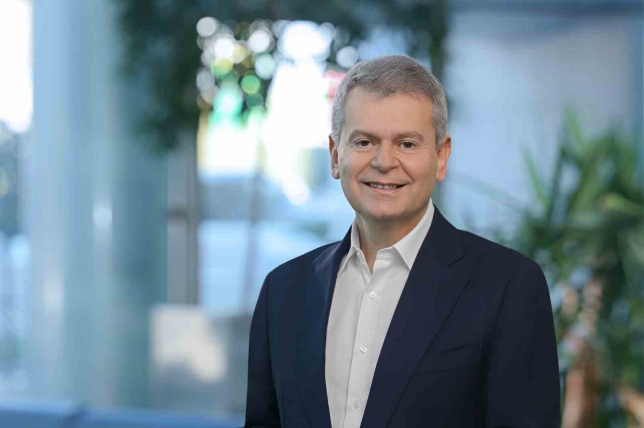 Garanti BBVA, dış ticaret yapan müşterilerine, ithalat akreditifi başvurularını Mobil