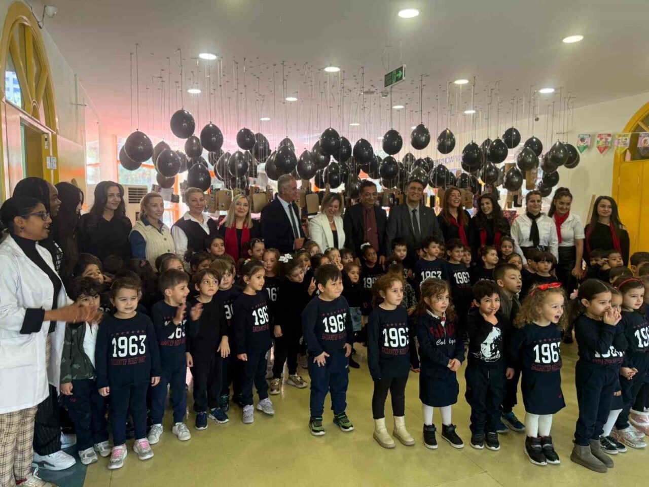 Gaziantep Kolej Vakfı Özel Anaokulu’nda Atatürk’ü Anma Etkinlikleri Çerçevesinde “Ata’m” Sergisi Törenle Açıldı