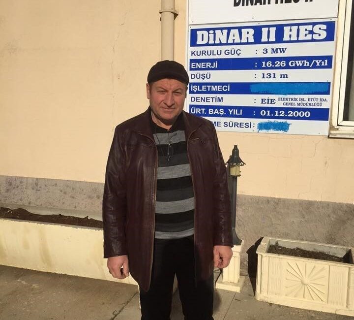 Köpenez Köyü’nde Kestane Toplarken Düşen 65 Yaşındaki Adam Hayatını Kaybetti Kütahya'nın Gediz ilçesinde, 65 yaşındaki Yüksel Gelçik kestane toplarken düştü