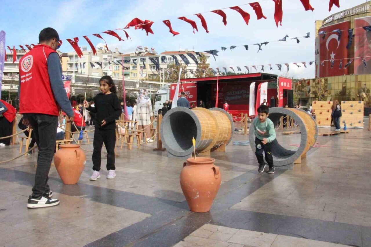 Türkiye Geleneksel Spor Dalları Federasyonu, Geleneksel Oyunlar Tırı ile Aydın'da