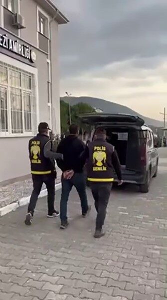 Bursa'nın Gemlik ilçesinde, aranan S.G. isimli şahıs, 7 suçtan 29