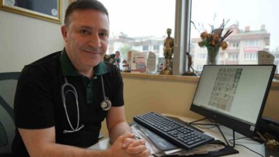 Prof. Dr. Şevket Özkaya, Kovid-19 sonrası gençlerde artan ani ölüm