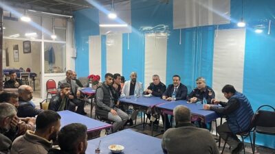 Burhaniye Kaymakamı Cumali Atilla, Geriş Mahallesi'ni ziyaret ederek burada roman