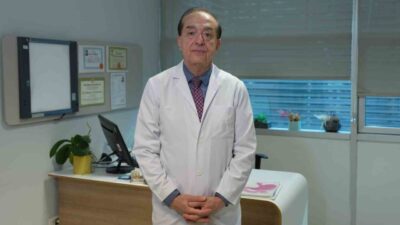 Almanya'dan İstanbul'a tatile gelen Böcek Ailesi, yemek sonrası yaşadığı gıda