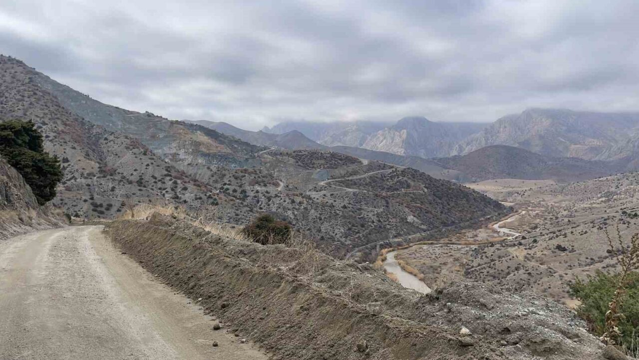 Sivas'ta bir maden ocağında meydana gelen göçükte 66 yaşındaki işçi