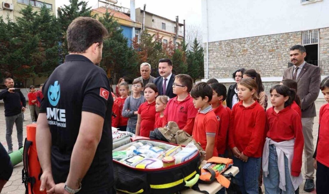 Çanakkale'nin Gökçeada ilçesinde, Sağlık Bakanlığı ve Millî Eğitim Bakanlığı iş