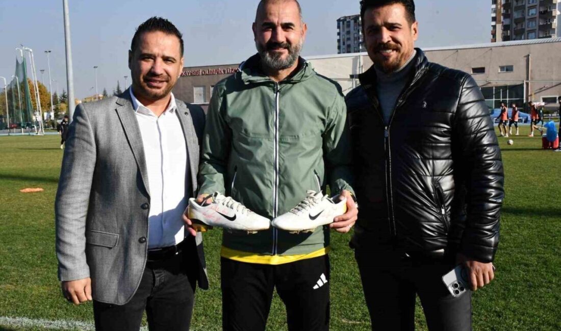 Erciyes 38 FK Teknik Direktörü Gökhan Ünal, Kayserispor'daki gol krallığı