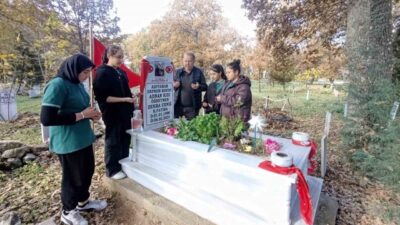 Güneşli Anadolu Lisesi öğrencileri, 24 Kasım Öğretmenler Günü'nde Van'da şehit